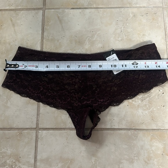 NWT 3 Pairs of Lace Panties - Frederick’s of Hollywood - Picture 7 of 8